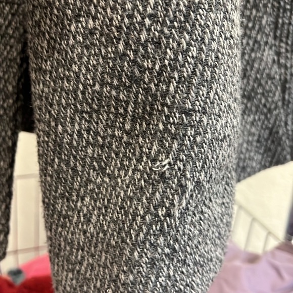 Grey & Black Winter Coat - Picture 8 of 8